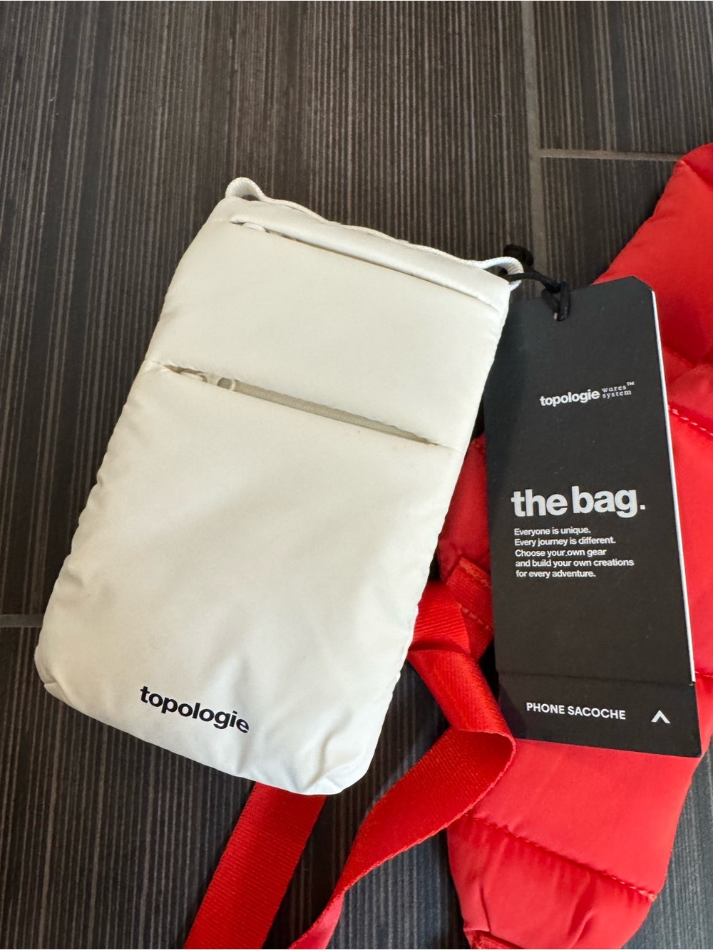 NWT Topologie Phone Sacoche Crossbody Bag - Marshmallow Puffer